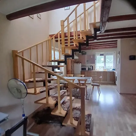 Villa Na Kaszubach Z Wlasna Linia Brzegowa Nad Jeziorem 4 Sypialnie ,ryby,grzyby Zgorzale