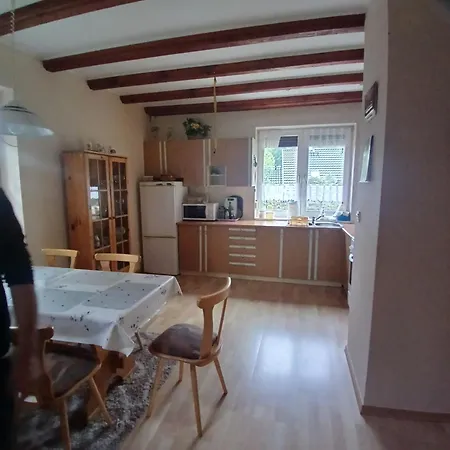 Na Kaszubach Z Wlasna Linia Brzegowa Nad Jeziorem 4 Sypialnie ,ryby,grzyby * Zgorzale