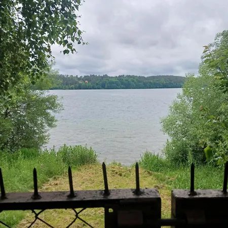 Na Kaszubach Z Wlasna Linia Brzegowa Nad Jeziorem 4 Sypialnie ,ryby,grzyby * Zgorzale